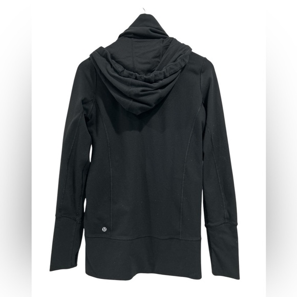 Lululemon Stride Full Zip Jacket with Hood and Thumb Holes in Black - 6 - Picture 2 of 9